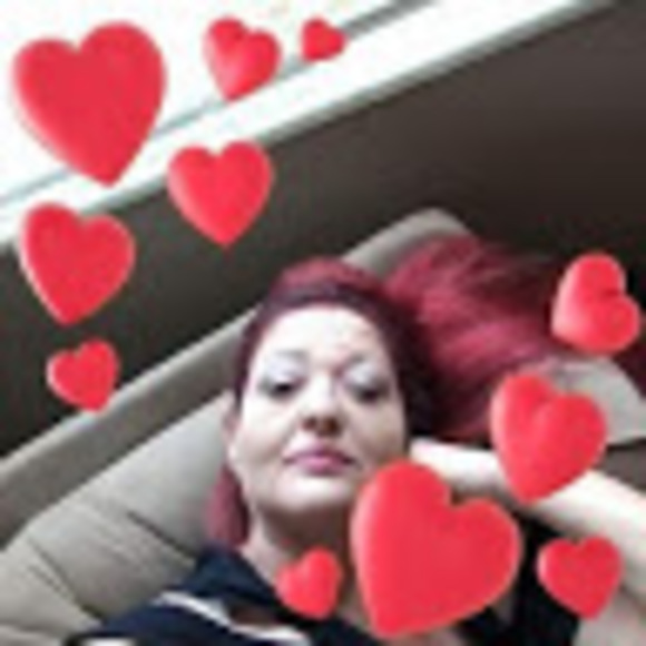 Meet your Posher, Tammy - Picture 1 of 1